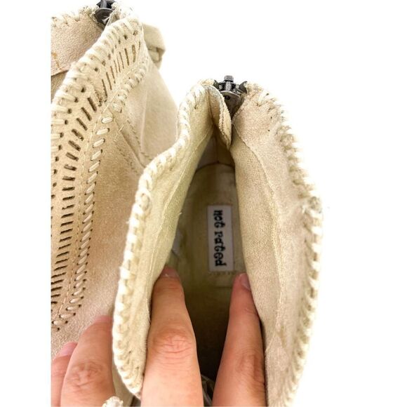 Not‎ Rated Tan Boho V Cut Front Embroidered Suede Booties Size - Picture 8 of 10